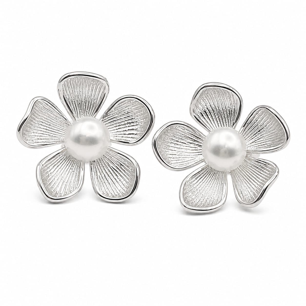 ORISIL JEWELS 925 Sterling Silver Flower Pearl Stud Earrings for Women & Girls | BIS Hallmarked | 1.5 cm Floral Earrings | Push Back Closure | 3.5 g | Gift for Her